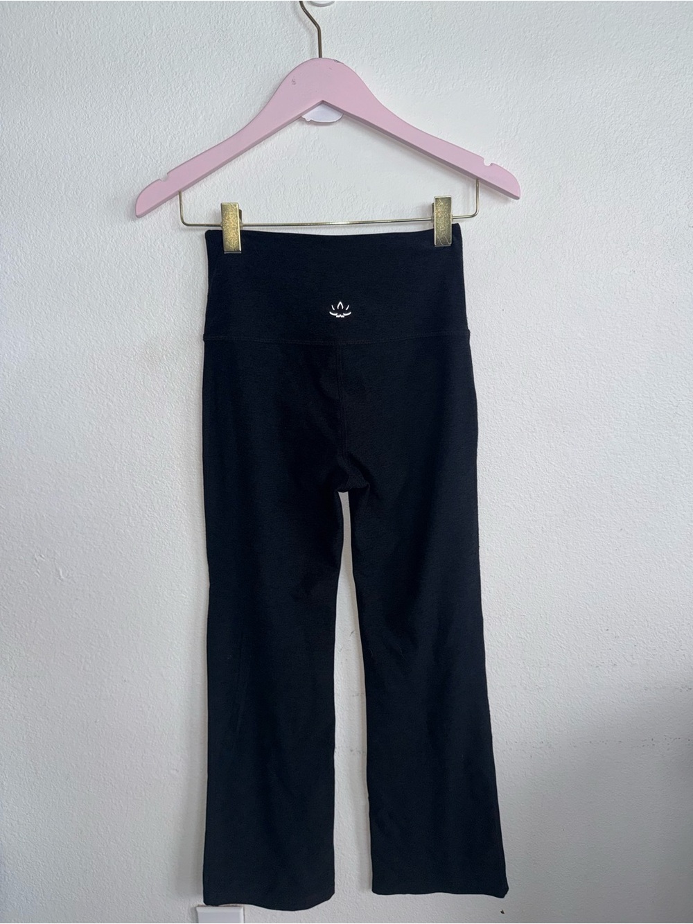 Beyond Yoga Black Straight Leg High-Waist Pants with Tonal Logo
